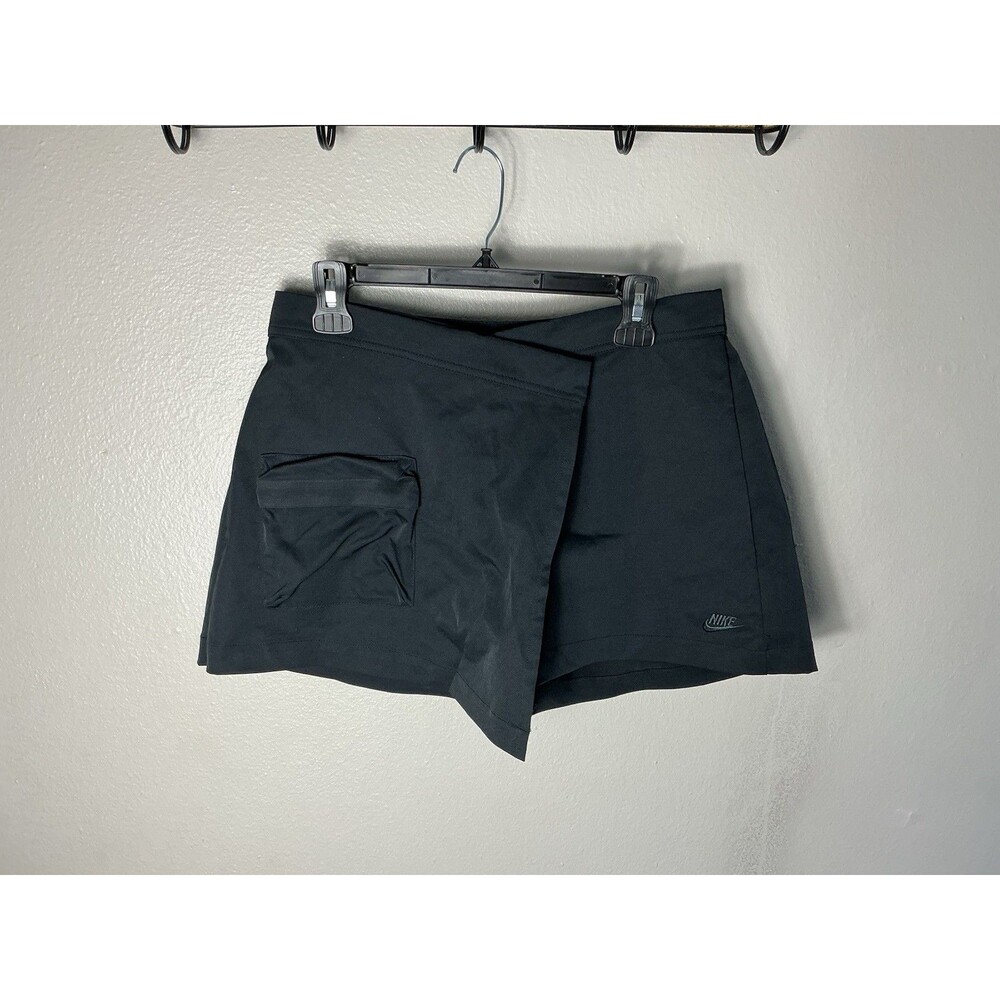 Nike Sportswear Tech Pack High-Rise Skort Black DV8491-010 Women’s Size M